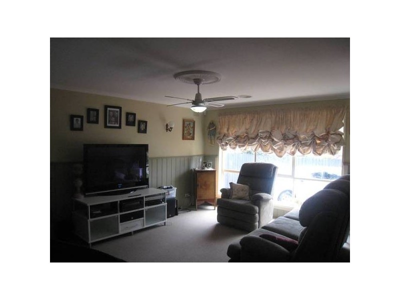 9 Patterson Court, Endeavour Hills VIC 3802