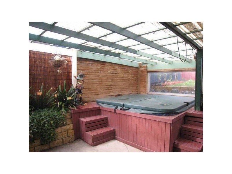 9 Patterson Court, Endeavour Hills VIC 3802