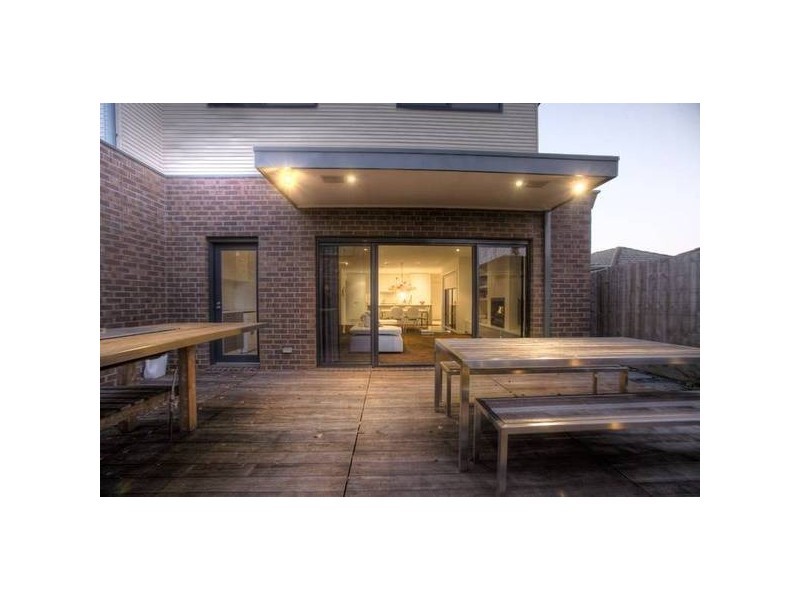 3/20 Bruce Street, Dandenong VIC 3175