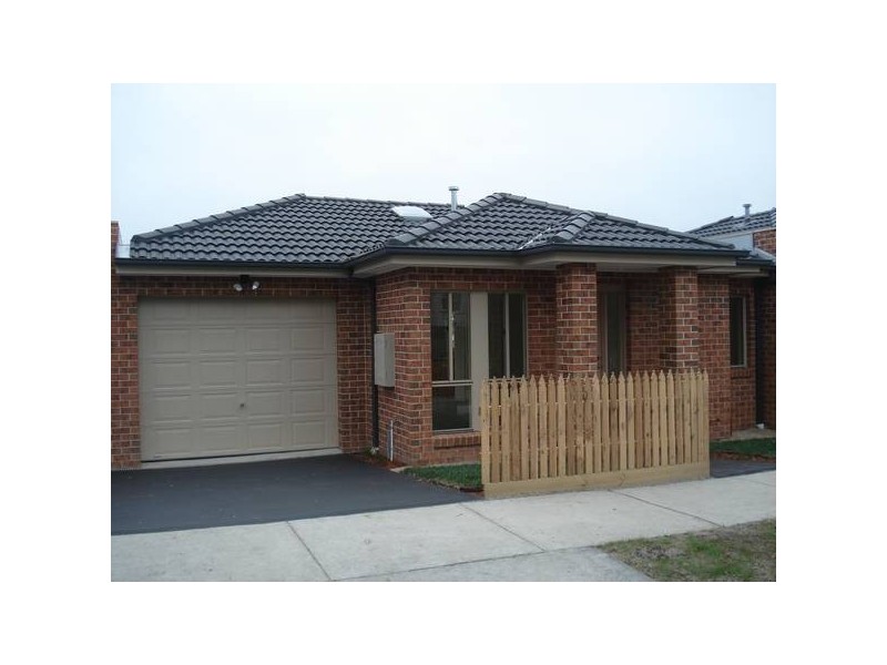 3 & 4/138 David Street, Dandenong VIC 3175