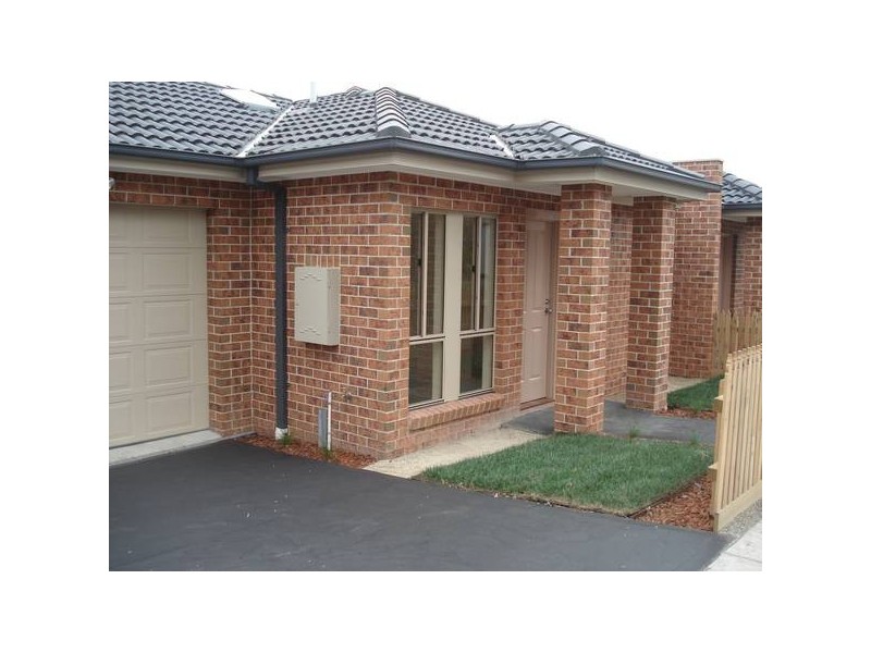 3 & 4/138 David Street, Dandenong VIC 3175