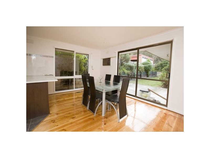 70 William Hovel Drive, Endeavour Hills VIC 3802