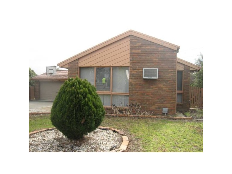 9 Rodeo Court, Endeavour Hills VIC 3802