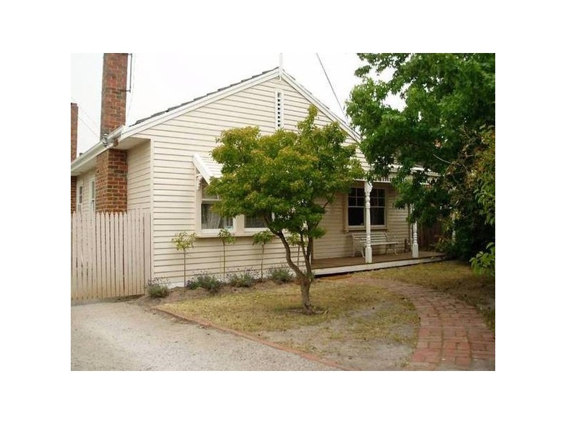 18 McFarlane Crescent, Dandenong VIC 3175