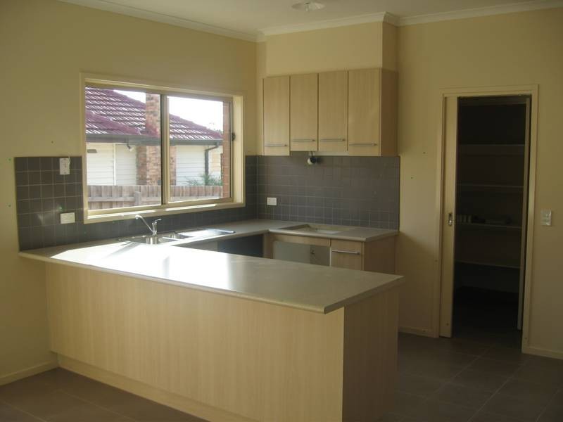 2/108 Ann Street, Dandenong VIC 3175