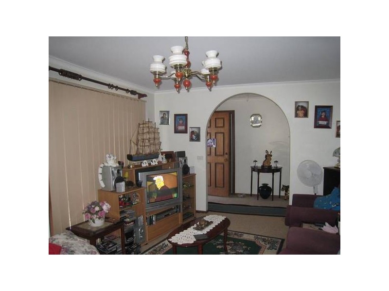 33 Thomas Mitchell Drive, Endeavour Hills VIC 3802