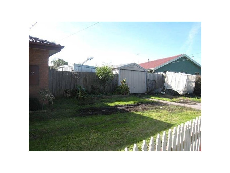 32 Laurel Avenue, Doveton VIC 3177