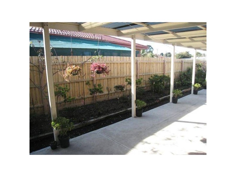 32 Laurel Avenue, Doveton VIC 3177