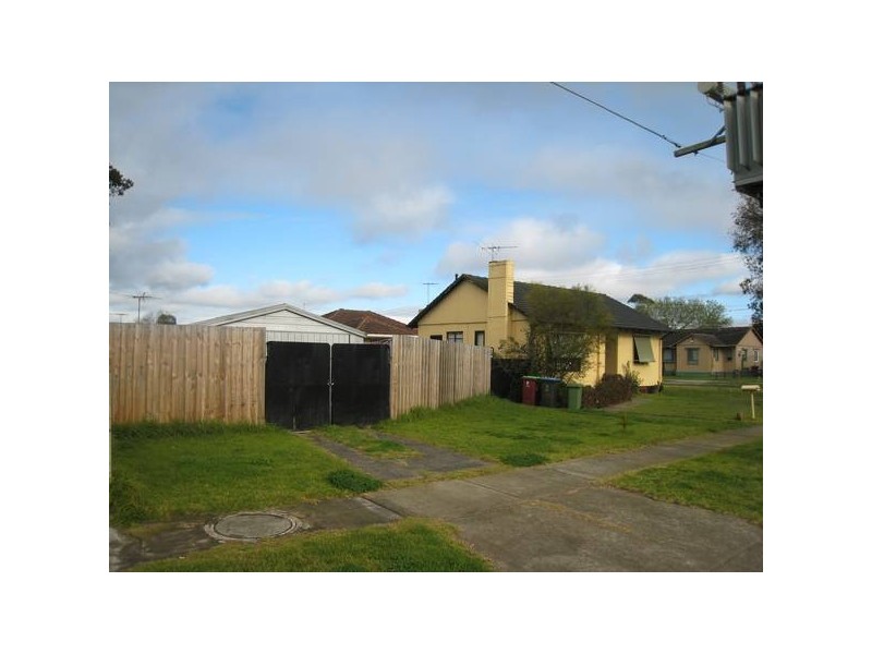 28 Fugosia Street, Doveton VIC 3177