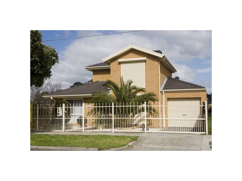 1/32 David Street, Dandenong VIC 3175