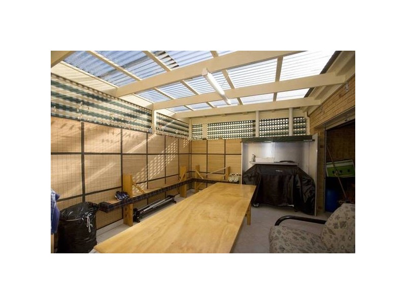 1/32 David Street, Dandenong VIC 3175