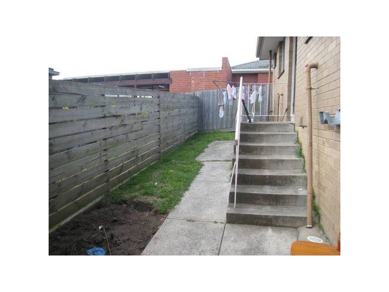 1/3 Cyprus Street, Eumemmerring VIC 3177