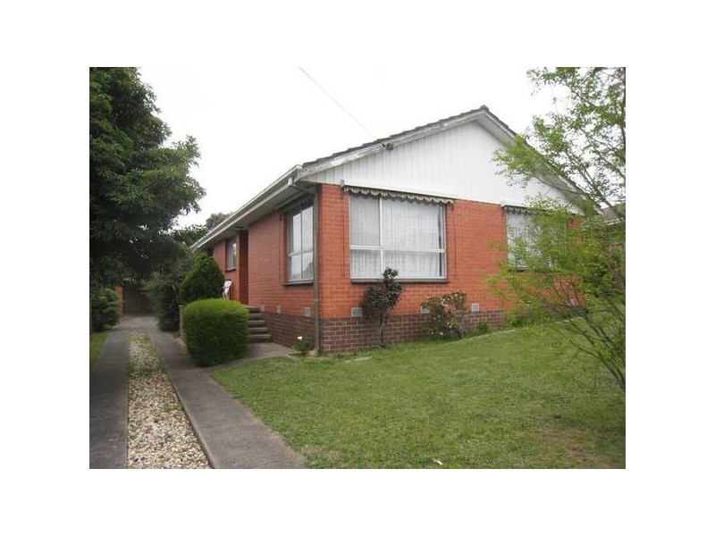 42 Charles Avenue, Hallam VIC 3803