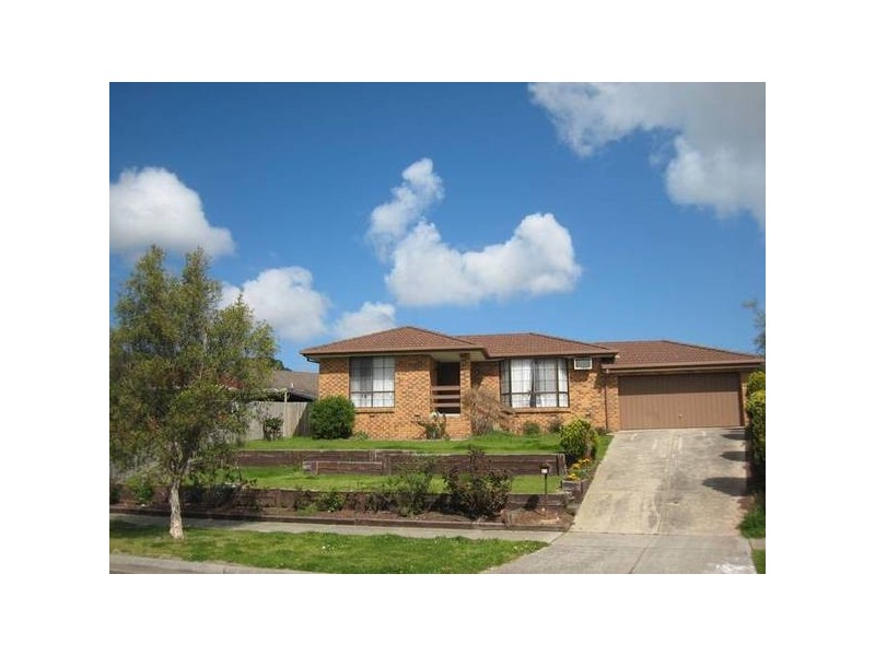 27 Weeden Crescent, Hallam VIC 3803