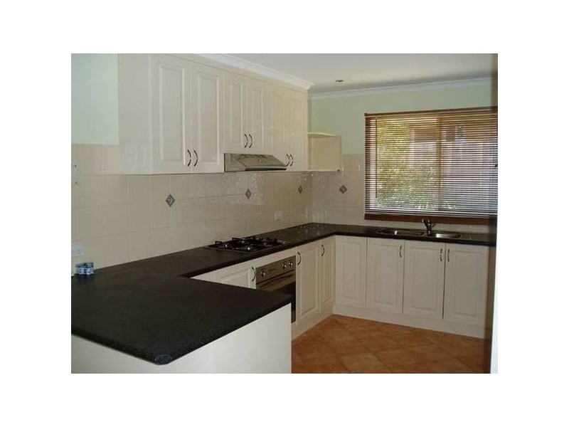 3/7 Kays Avenue, Hallam VIC 3803