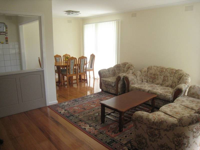 1/19 Albert Road, Hallam VIC 3803