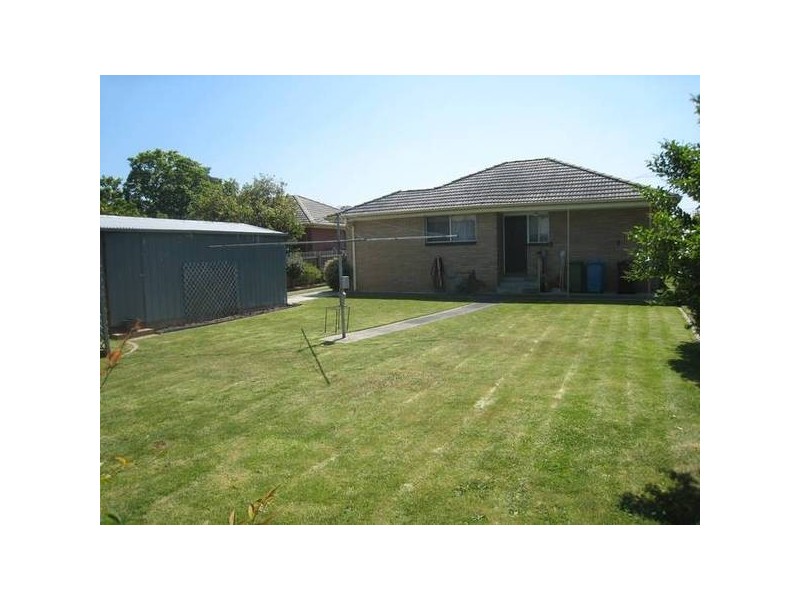 6 Gladesville Court, Dandenong North VIC 3175