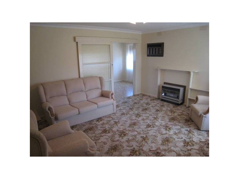 6 Gladesville Court, Dandenong North VIC 3175