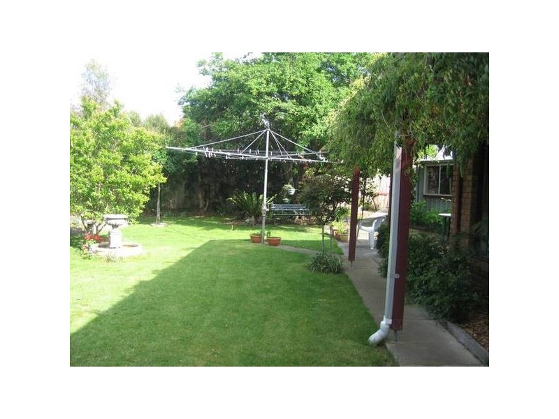 17 William Avenue, Hallam VIC 3803