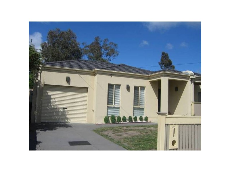 38 B Edward Avenue, Dandenong VIC 3175