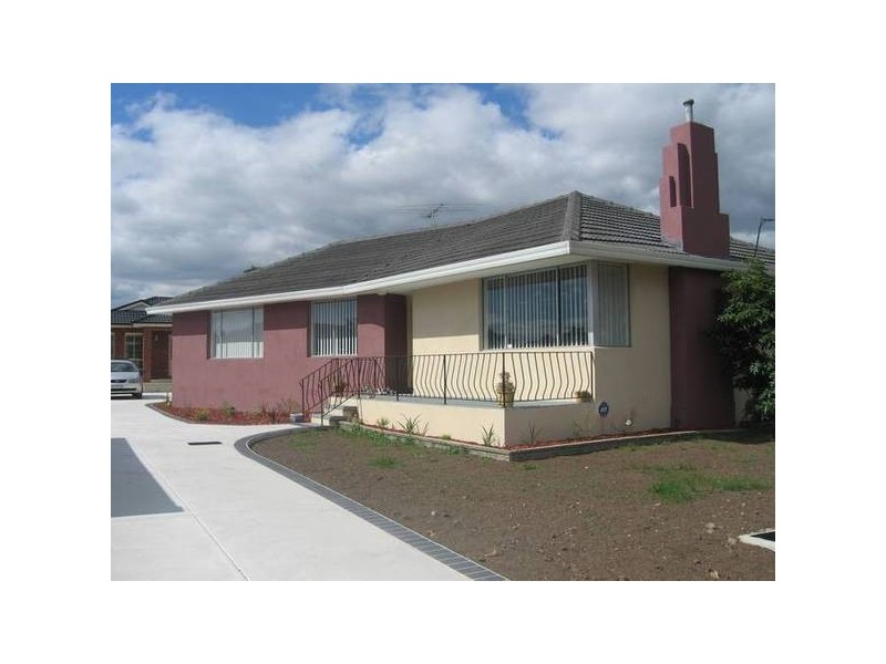 1/15 McLennan Street, Eumemmerring VIC 3177