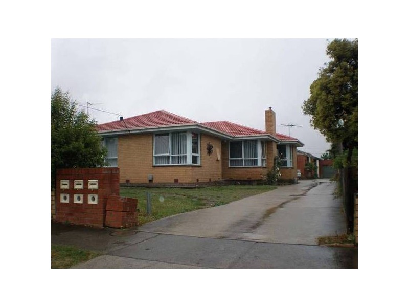 1/17 O’Malley Crescent, Dandenong North VIC 3175