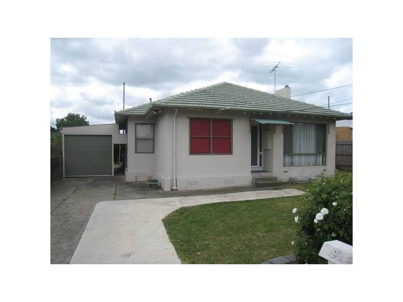 2 Peppermint Street, Doveton VIC 3177