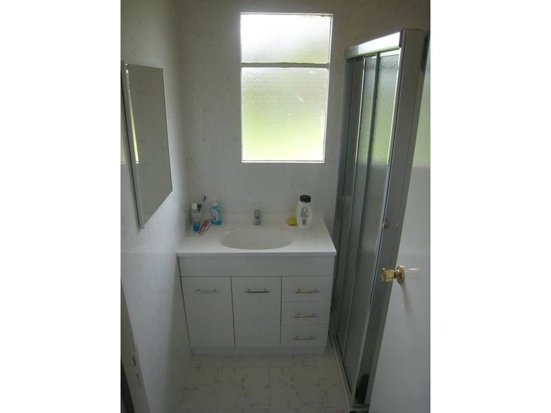 7 Oak Avenue, Doveton VIC 3177