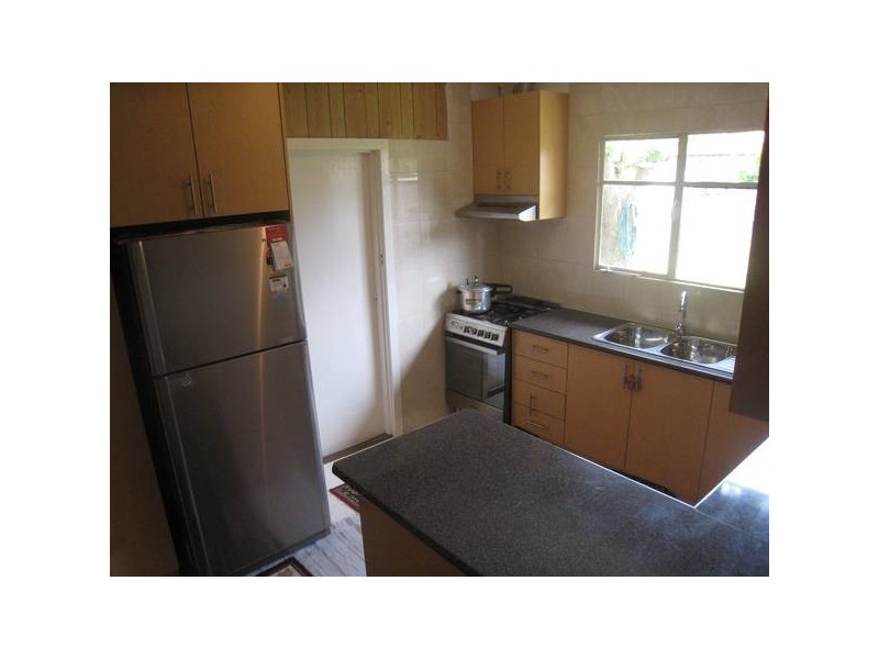 7 Oak Avenue, Doveton VIC 3177