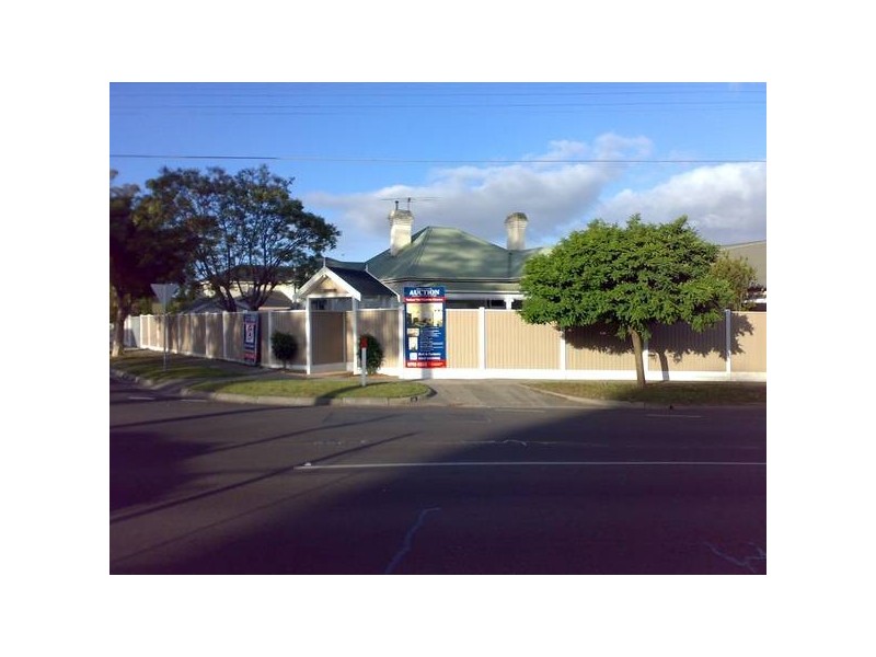 64 Railway Parade (Cnr Wilma Ave), Dandenong VIC 3175