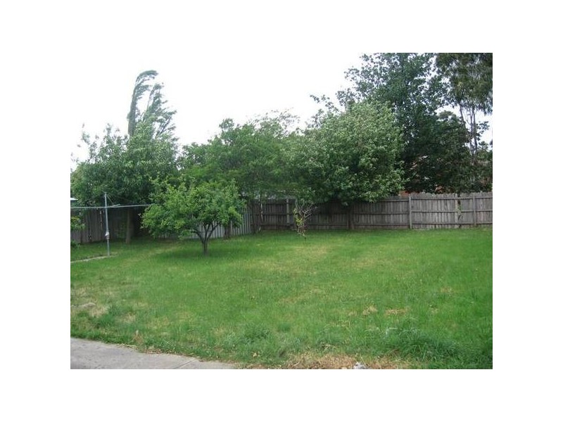 64 Shetland Street, Endeavour Hills VIC 3802