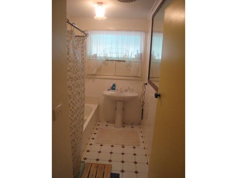 13 Louis Street, Doveton VIC 3177