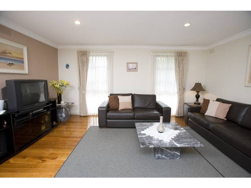 147 Haverbrak Drive, Mulgrave VIC 3170