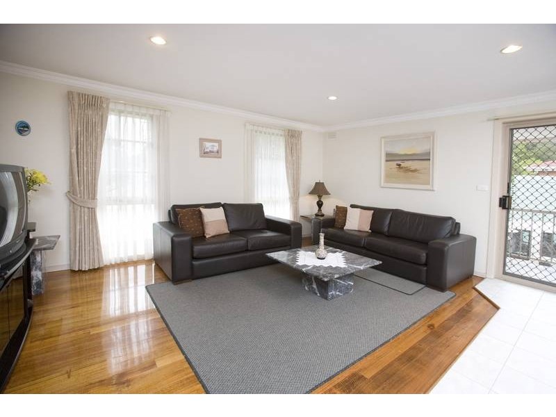 147 Haverbrak Drive, Mulgrave VIC 3170