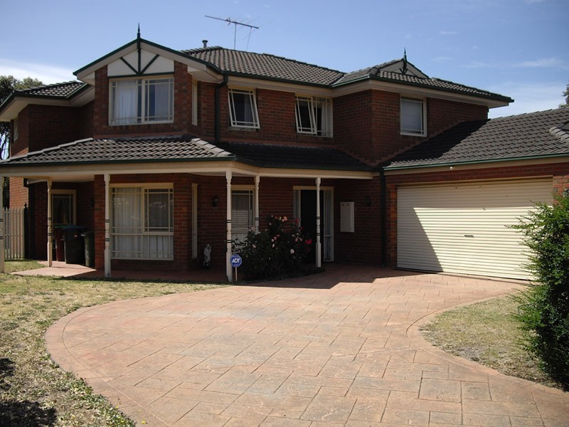 162 David Collins Drive, Endeavour Hills VIC 3802