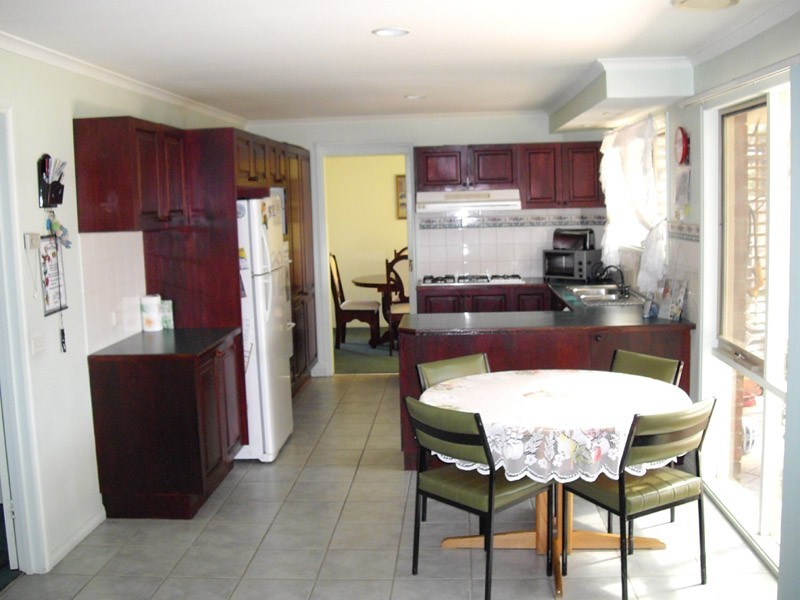 162 David Collins Drive, Endeavour Hills VIC 3802