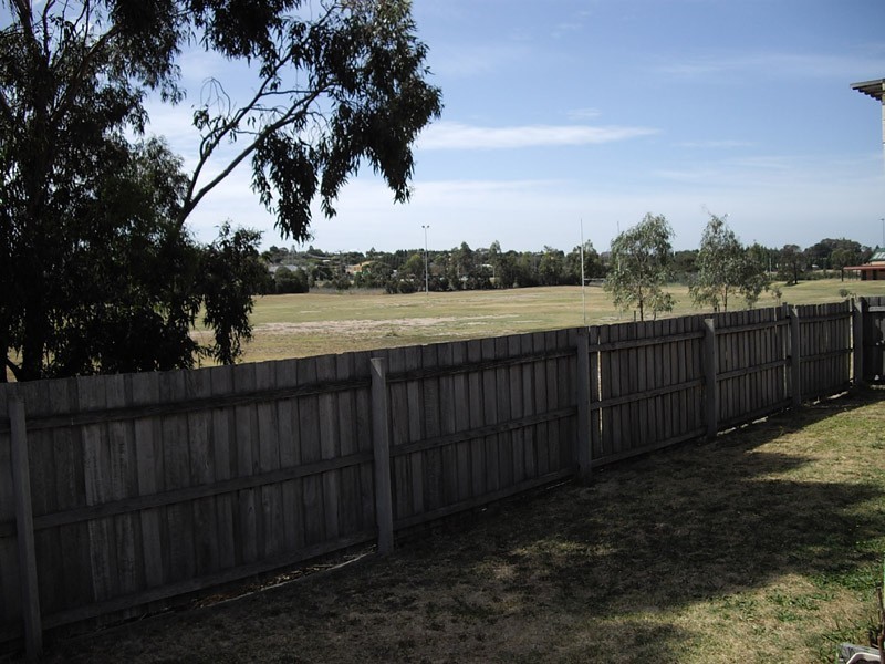 162 David Collins Drive, Endeavour Hills VIC 3802