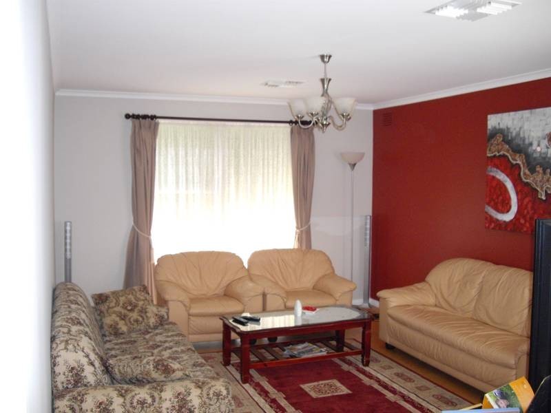 4 Tern Court, Endeavour Hills VIC 3802