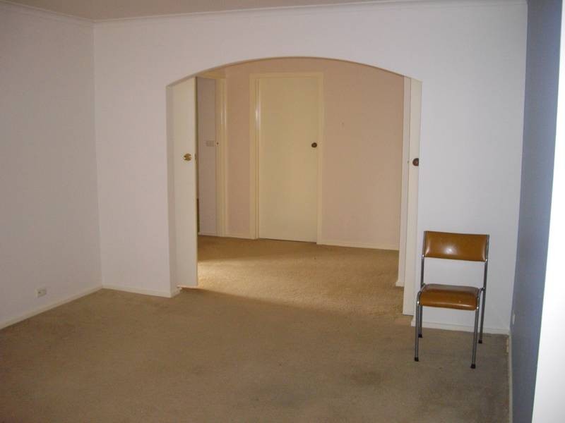 74 Neasham Drive, Dandenong North VIC 3175