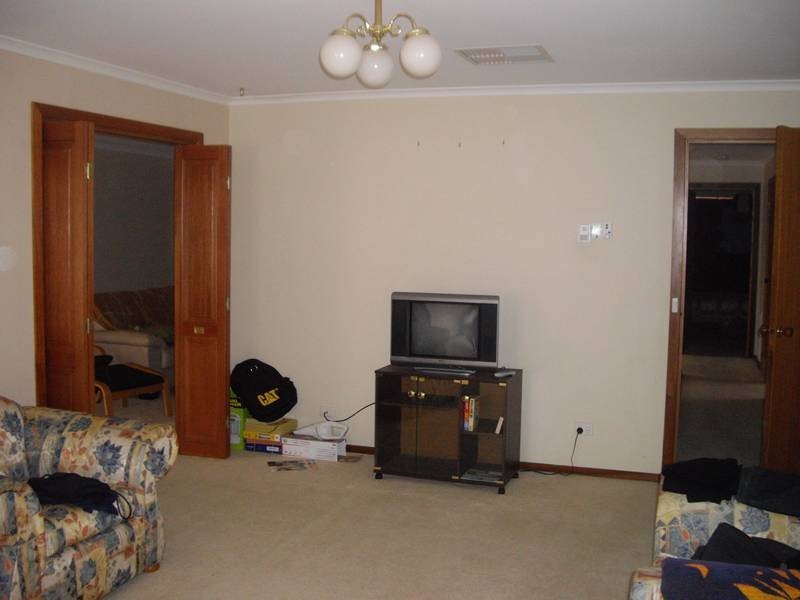 92 Thomas Mitchell Drive, Endeavour Hills VIC 3802