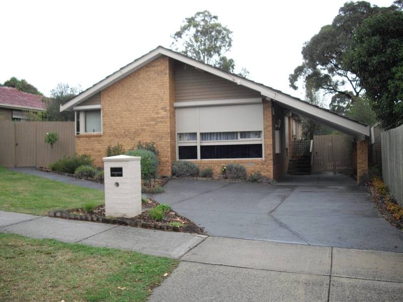 10 Harmer Road, Hallam VIC 3803
