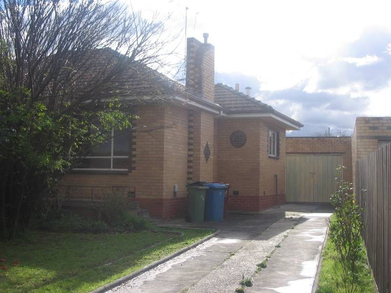 37 Kelvinside Road, Noble Park VIC 3174