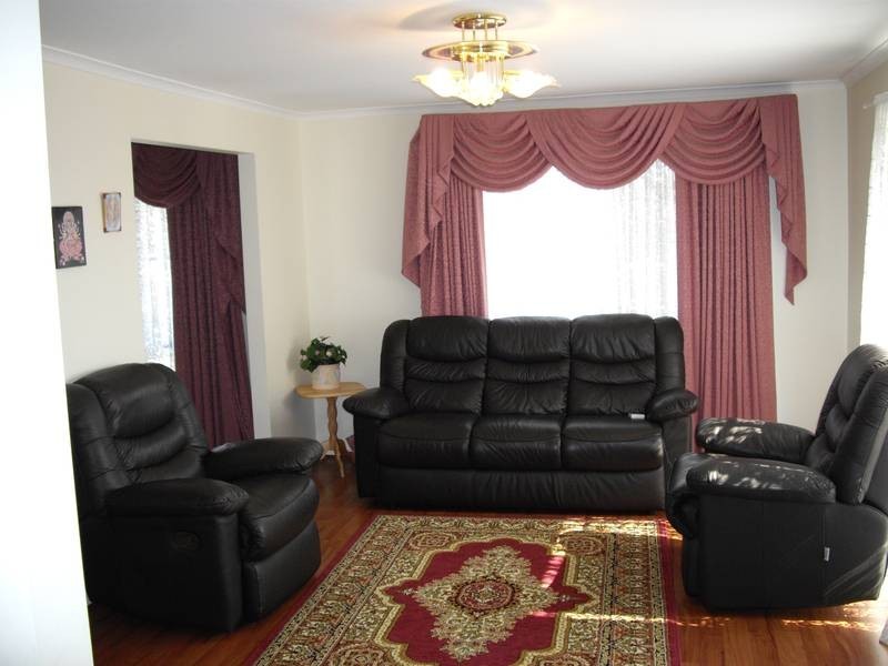 99 James Cook Drive, Endeavour Hills VIC 3802