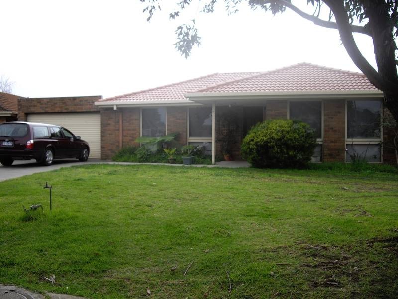 7 Elsa Place, Narre Warren VIC 3805