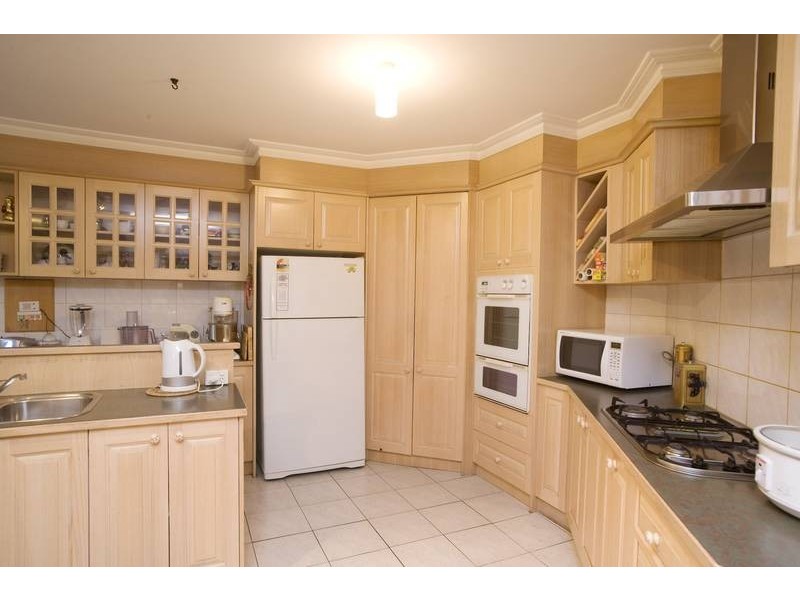 5 Naila Close, Endeavour Hills VIC 3802