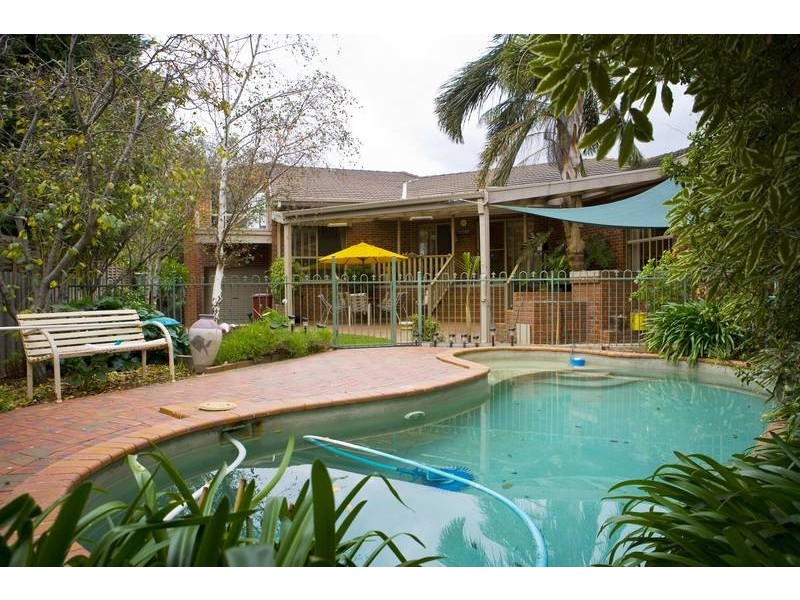5 Naila Close, Endeavour Hills VIC 3802