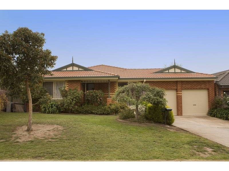 12 Suerulla Court, Rowville VIC 3178