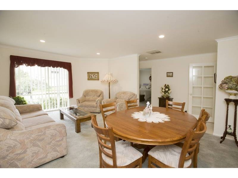 12 Suerulla Court, Rowville VIC 3178