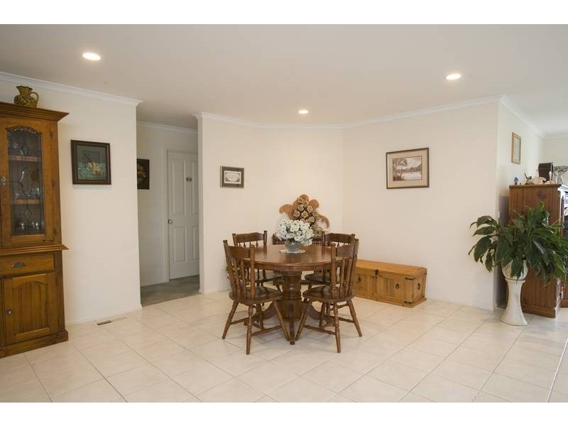 12 Suerulla Court, Rowville VIC 3178
