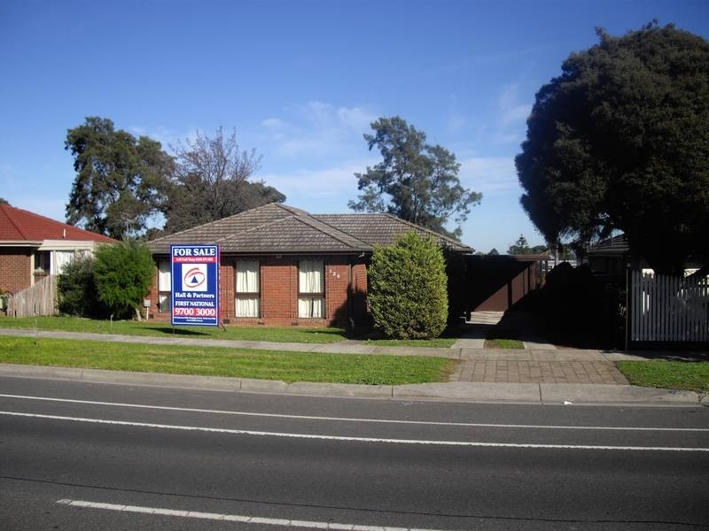 126 James Cook Drive, Endeavour Hills VIC 3802